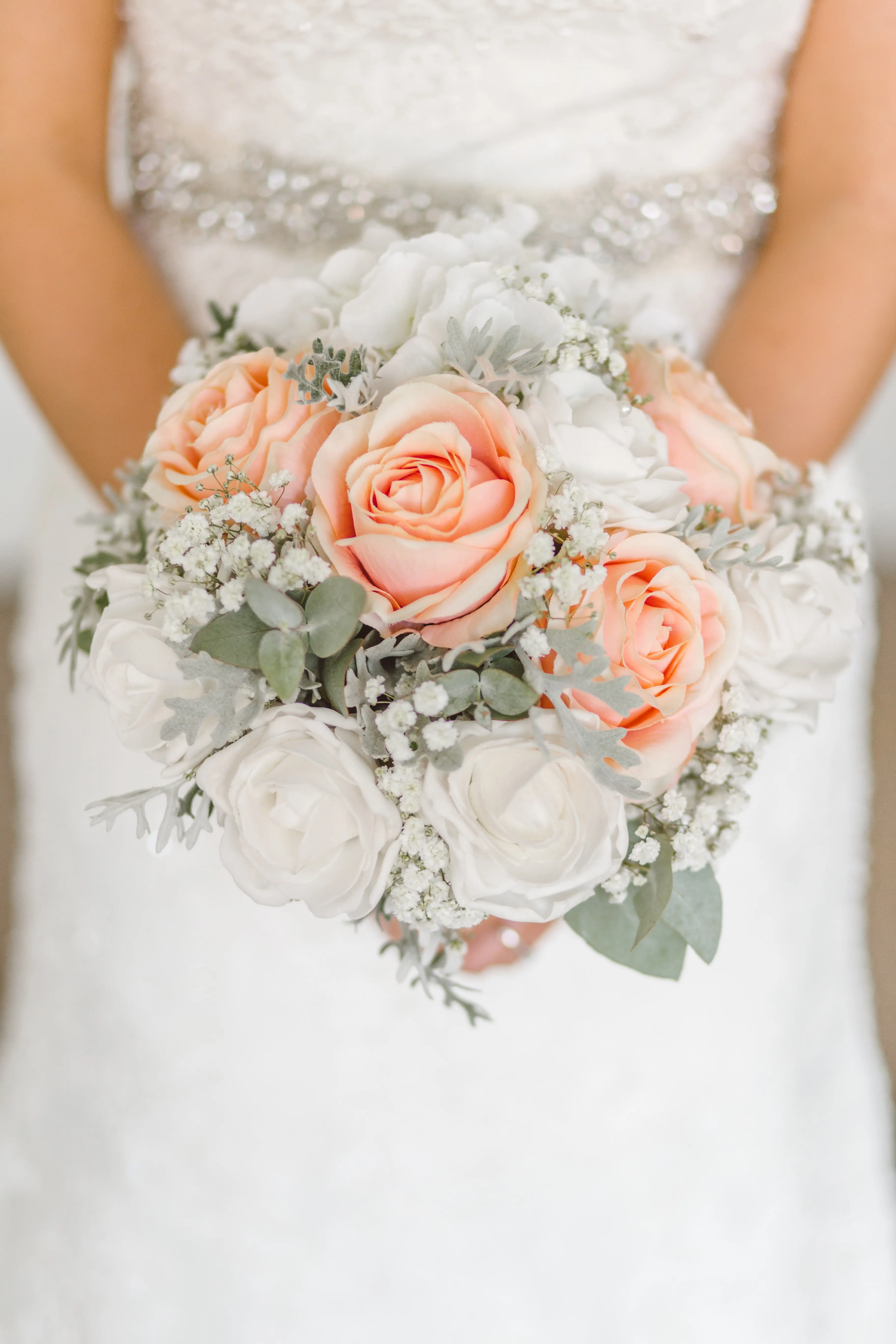 “Bouquet final”, portrait numérique de mariage en 2022 par Nathalie Mota (réf. bf2398).